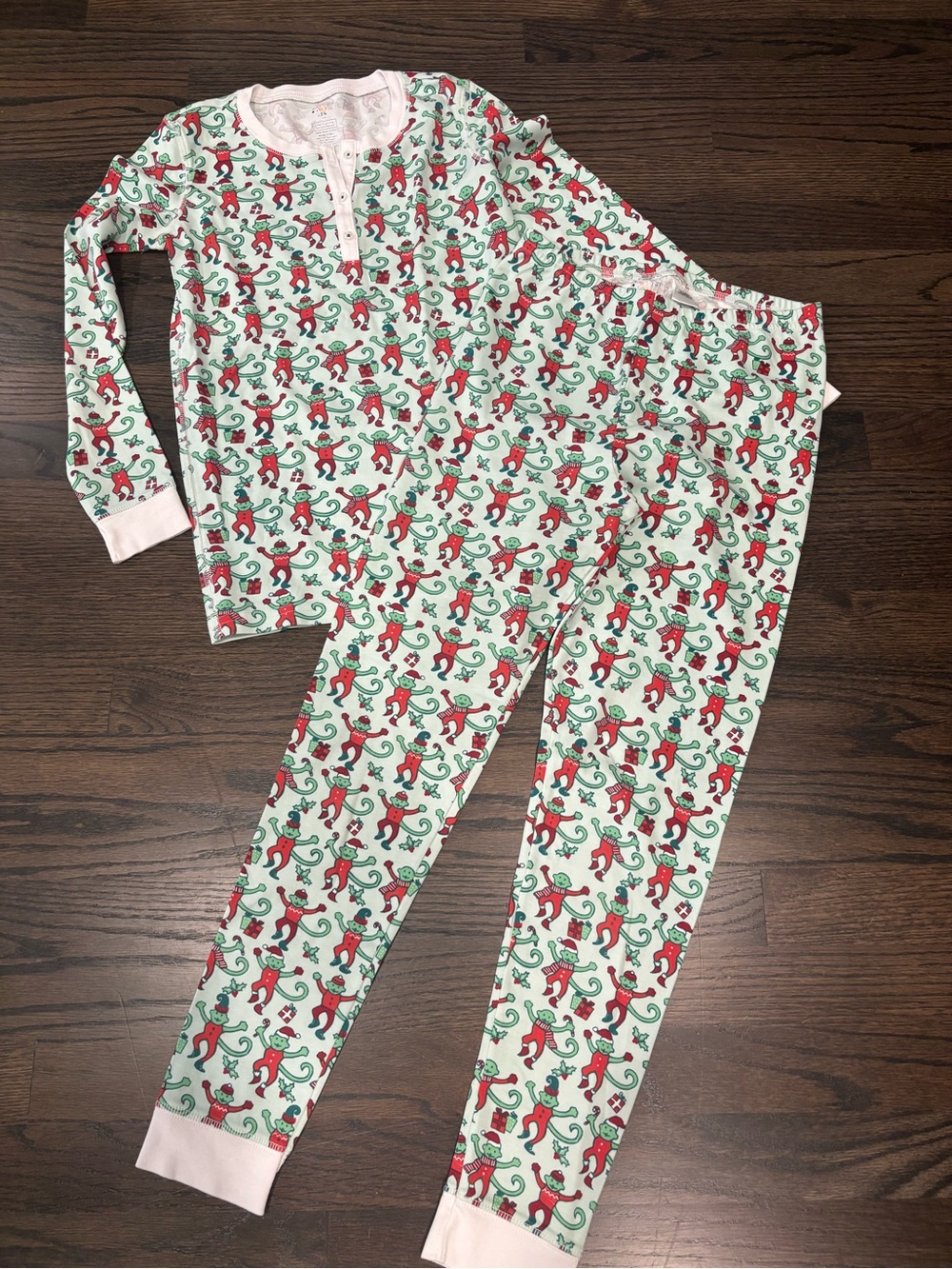 Roller Rabbit Holiday pajama set